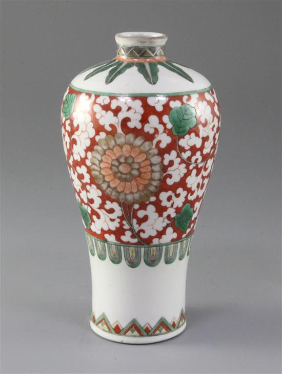 A Chinese famille verte meiping, 19th century, height 19cm, slight faults